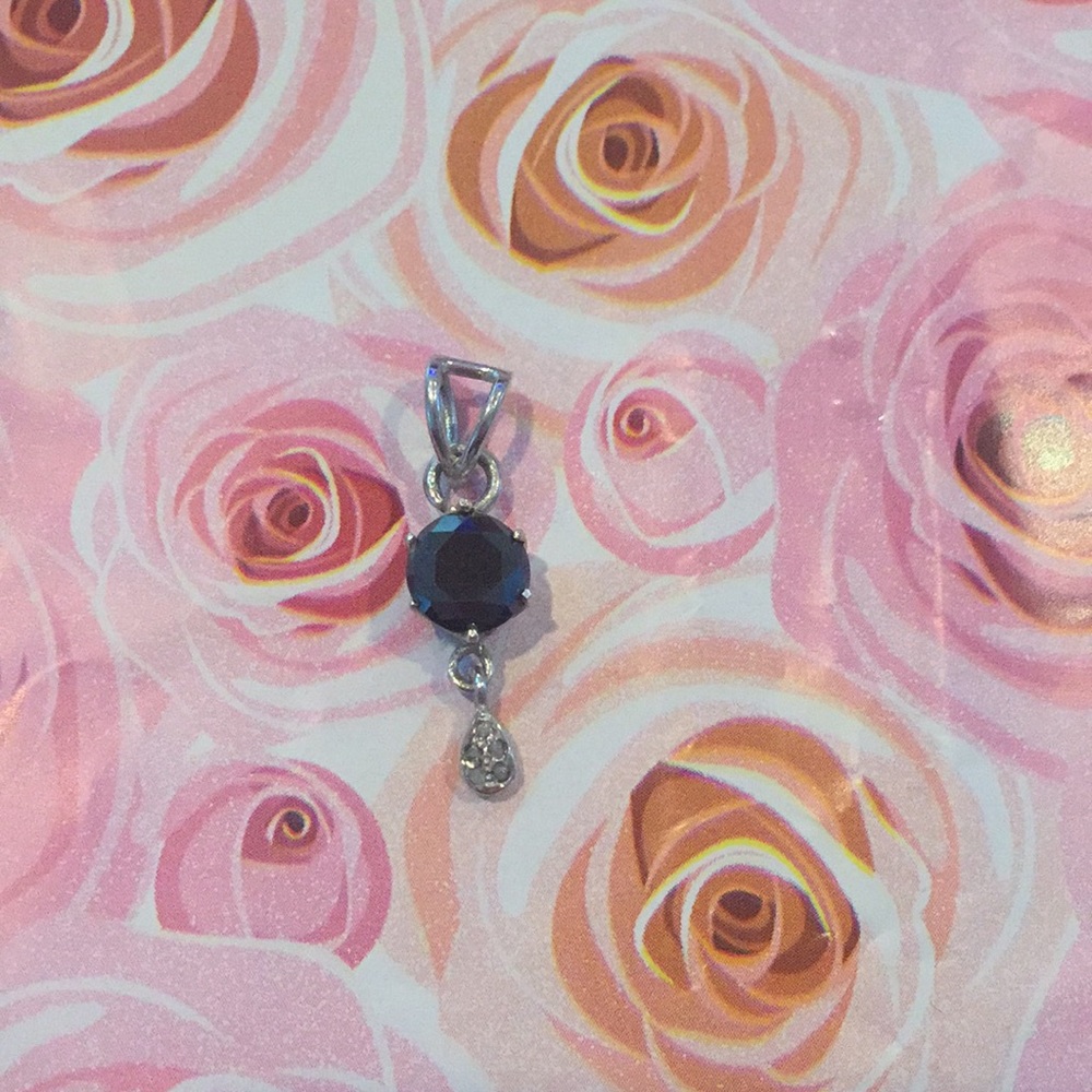 New 1.26 Ct. Black Moissanite Pendant